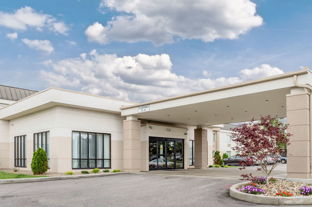 Clarion Hotel Beachwood-Cleveland Esterno foto